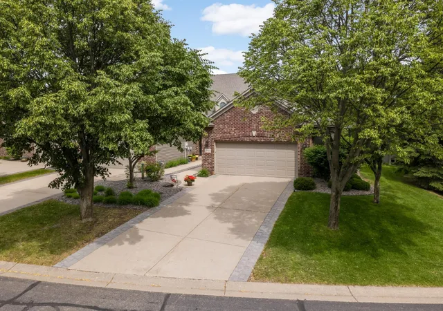 Photo 3 of Single family home for sale at 17034 Kings Ct #0, Lakeville, MN 55044 | MLS# 6788967 | Listing updated on 2026-09-17