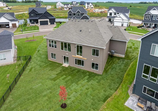 31st image of 19791 Henning Ave, Lakeville, MN 55044 | MLS# 6790527