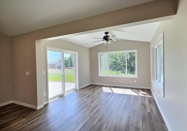 3rd image of 810 Morrison Ave, Annandale, MN 55302 | MLS# 6791362