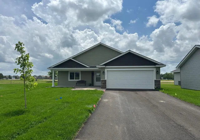 Homes for sale in Isanti, MN | 724 Cherrywood Ln Ne, Isanti, MN 55040 | MLS# 6792502