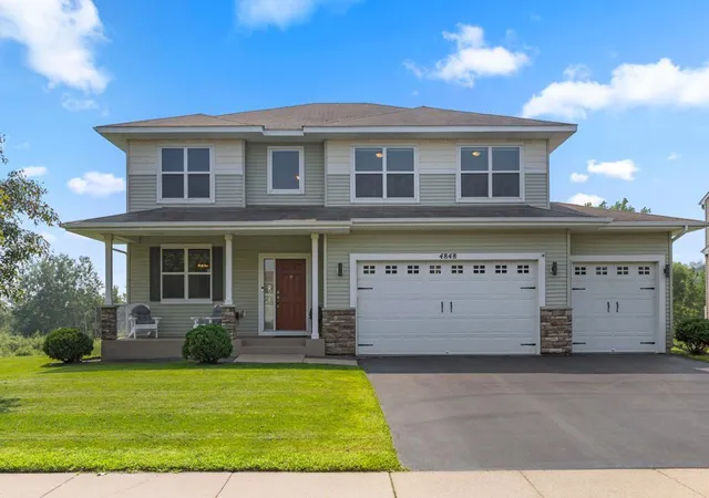 Photo 3 of Single family home for sale at 4848 Bulrush Blvd, Shakopee, MN 55379 | MLS# 6793627 | Listing updated on 2026-09-12