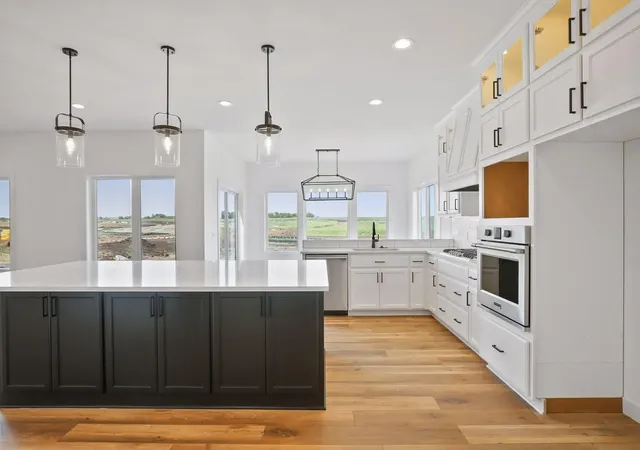 2nd image of 4928 Parkside Circle, Saint Paul, MN 55123 | MLS# 6793713