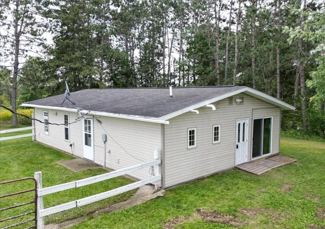 Homes for sale in Holcombe, WI | 18444 290th Ave, Holcombe, WI 54745 | MLS# 6793871