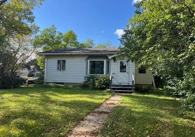 5th image of 1909 Southern Dr, Virginia, MN 55792 | MLS# 6794024