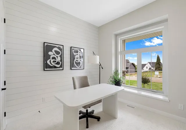 2nd image of 4938 Parkside Circle, Saint Paul, MN 55123 | MLS# 6794261
