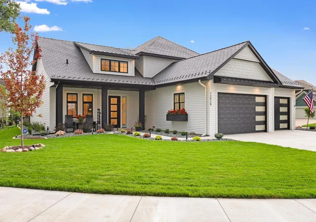2nd image of 4951 Parkside Circle, Saint Paul, MN 55123 | MLS# 6794325