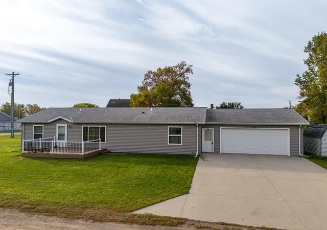 Homes for sale in Shelly, MN | 204 Johnson St, Shelly, MN 56581 | MLS# 6794979
