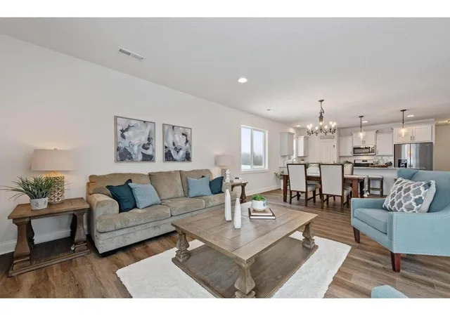 3rd image of 741 St James Cir, Litchfield, MN 55355 | MLS# 6796605