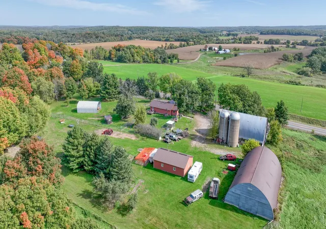 Photo 2 of Single family home for sale at 2265 State Rd 87, Saint Croix Falls, WI 54024 | MLS# 6797861 | Listing updated on 2026-08-27