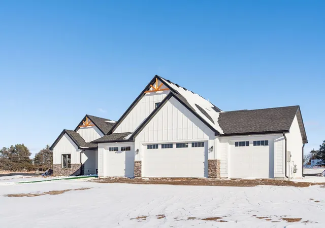 Photo 3 of Single family home for sale at 17984 Taconite St Ne, Andover, MN 55304 | MLS# 6798288 | Listing updated on 2026-06-19