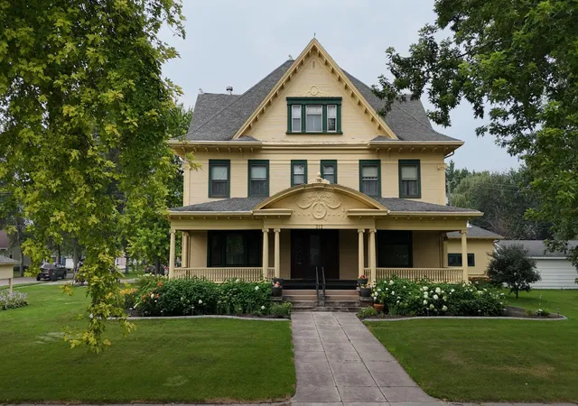 2nd image of 312 10th Ave N, Casselton, ND 58012 | MLS# 6799089