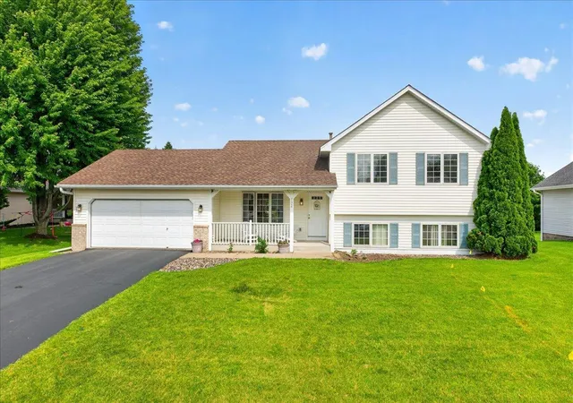 1st image of 732 Marie Ct, Delano, MN 55328 | MLS# 6800088