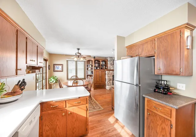Photo 4 of Sale Pending at 6825 N Shore Dr, Rockford, MN 55373 | MLS# 6800424 | Listing updated on 2026-09-15