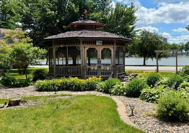 Photo 3 of Single family home for sale at 146 Washington Ave, Alden, MN 56009 | MLS# 6801101 | Listing updated on 2026-08-24
