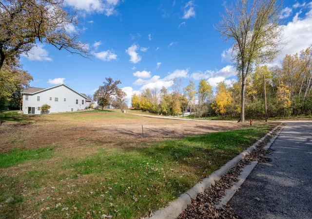 Homes for sale in New London, MN | Tbd Pine Street, New London, MN 56273 | MLS# 6801143