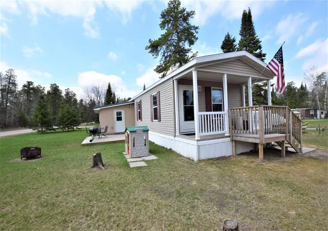 Homes for sale in Warroad, MN | 701 7th Lakewood Ave, Warroad, MN 56763 | MLS# 6801288
