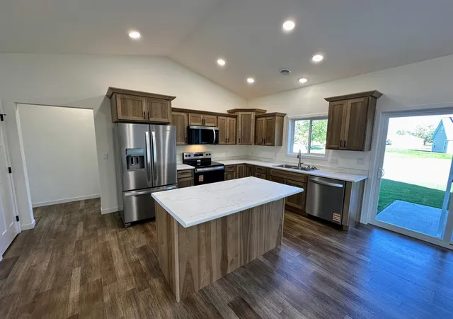3rd image of 710 11Th St Nw, Perham, MN 56573 | MLS# 6801876