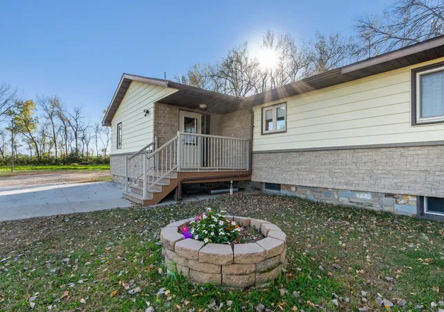2nd image of 18651 State Hwy 55, Glenwood, MN 56334 | MLS# 6802616