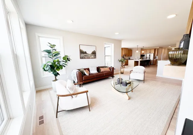 Photo 3 of Townhouse for sale at 18655 Icebox Ln, Lakeville, MN 55044 | MLS# 6802757 | Listing updated on 2026-09-24