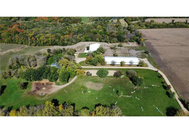 Photo 3 of Single family home for sale at 3035 Lake Sarah Rd, Maple Plain, MN 55359 | MLS# 6803107 | Listing updated on 2026-10-06