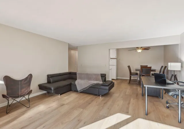 5th image of 4350 Brookside Ct #114, Minneapolis, MN 55436 | MLS# 6804325