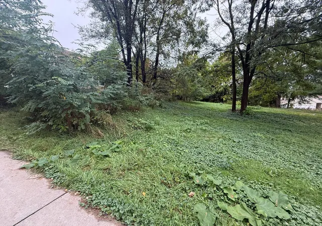 1st image of 1425 Evans Ave, South Saint Paul, MN 55075 | MLS# 6805102