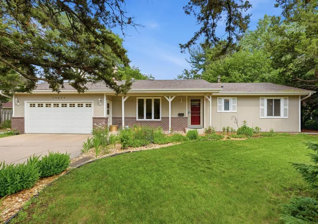 Homes for sale in Bloomington, MN | 10655 Beard Ave S, Bloomington, MN 55431 | MLS# 6805204