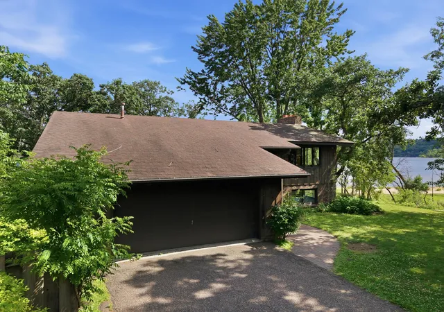1st image of 2989 Itasca Ave S, Lakeland, MN 55043 | MLS# 6805307