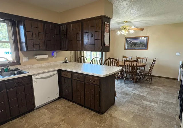 5th image of 704 3Rd Ave Ne, Hillsboro, ND 58045 | MLS# 6805784