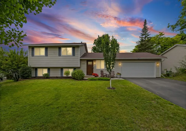 Single family home for sale at 8296 Janero Ave S, Cottage Grove, MN 55016 | MLS# 6806740