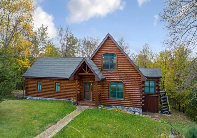 Homes for sale in Waterville, MN | 12782 218th St W, Waterville, MN 56096 | MLS# 6807034