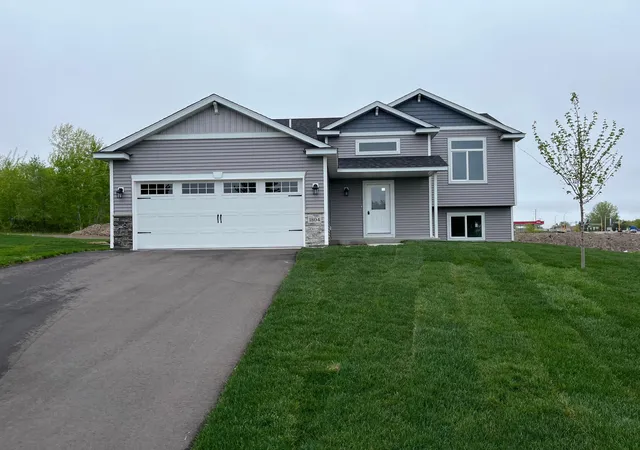1st image of 1804 Oak Pond Dr Nw, Sauk Rapids, MN 56379 | MLS# 6807422