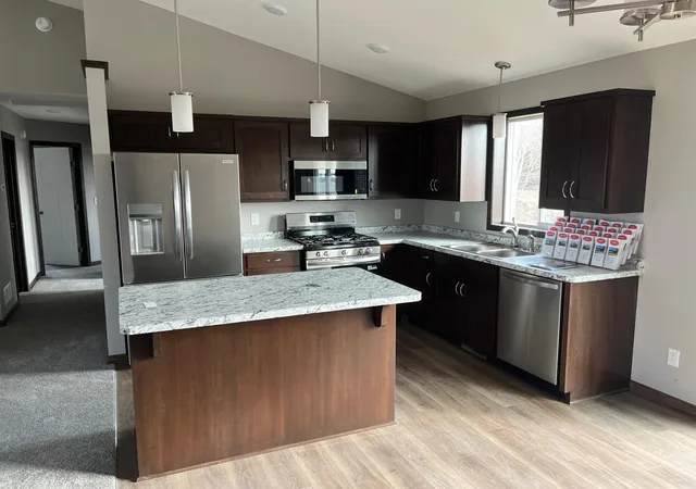 2nd image of 1804 Oak Pond Dr Nw, Sauk Rapids, MN 56379 | MLS# 6807422