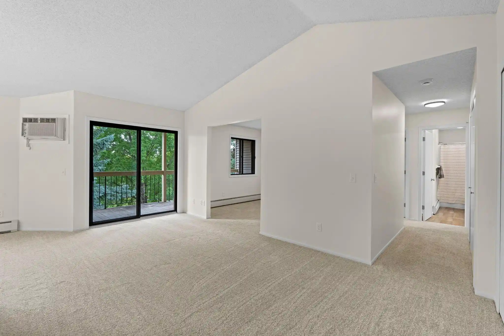 Listing Photo 2 - Condo for sale in 14855 Endicott Wy located at 14855 Endicott Wy, Apple Valley, MN 55124 - Unit #304