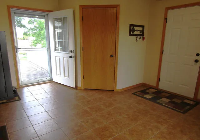 Photo 4 of Single family home for sale at 4378 Hwy 212, Montevideo, MN 56265 | MLS# 6807736 | Listing updated on 2026-07-20