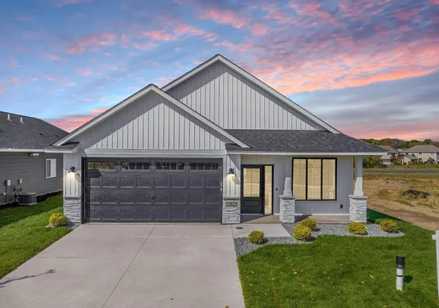 1st image of 4787 261st St, Wyoming, MN 55092 | MLS# 6808644