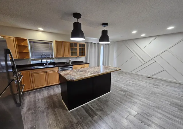 2nd image of 1842 52nd St S, Fargo, ND 58103 | MLS# 6808907