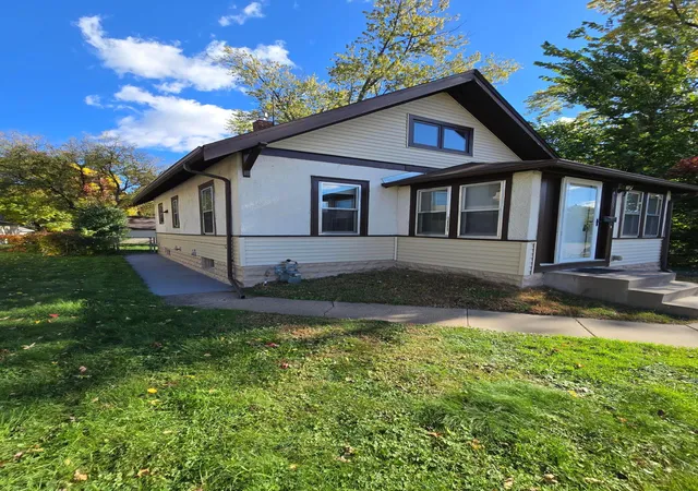 2nd image of 4105 4th St Ne, Minneapolis, MN 55421 | MLS# 6809056