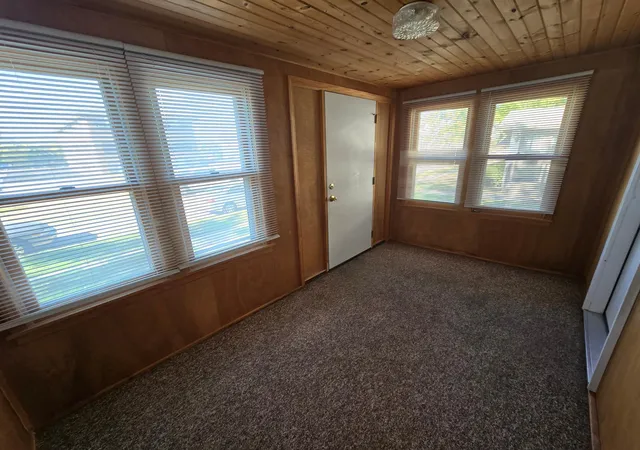 3rd image of 4105 4Th St Ne, Minneapolis, MN 55421 | MLS# 6809056