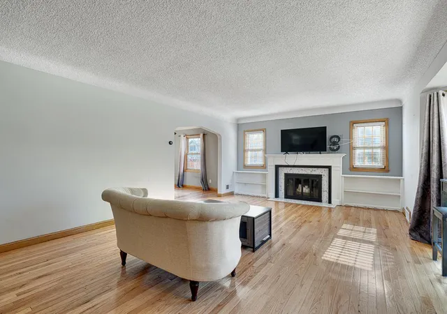 Homes for sale in Saint Paul, MN | 775 Wheelock Pkwy E, Saint Paul, MN 55106 | MLS# 6809206