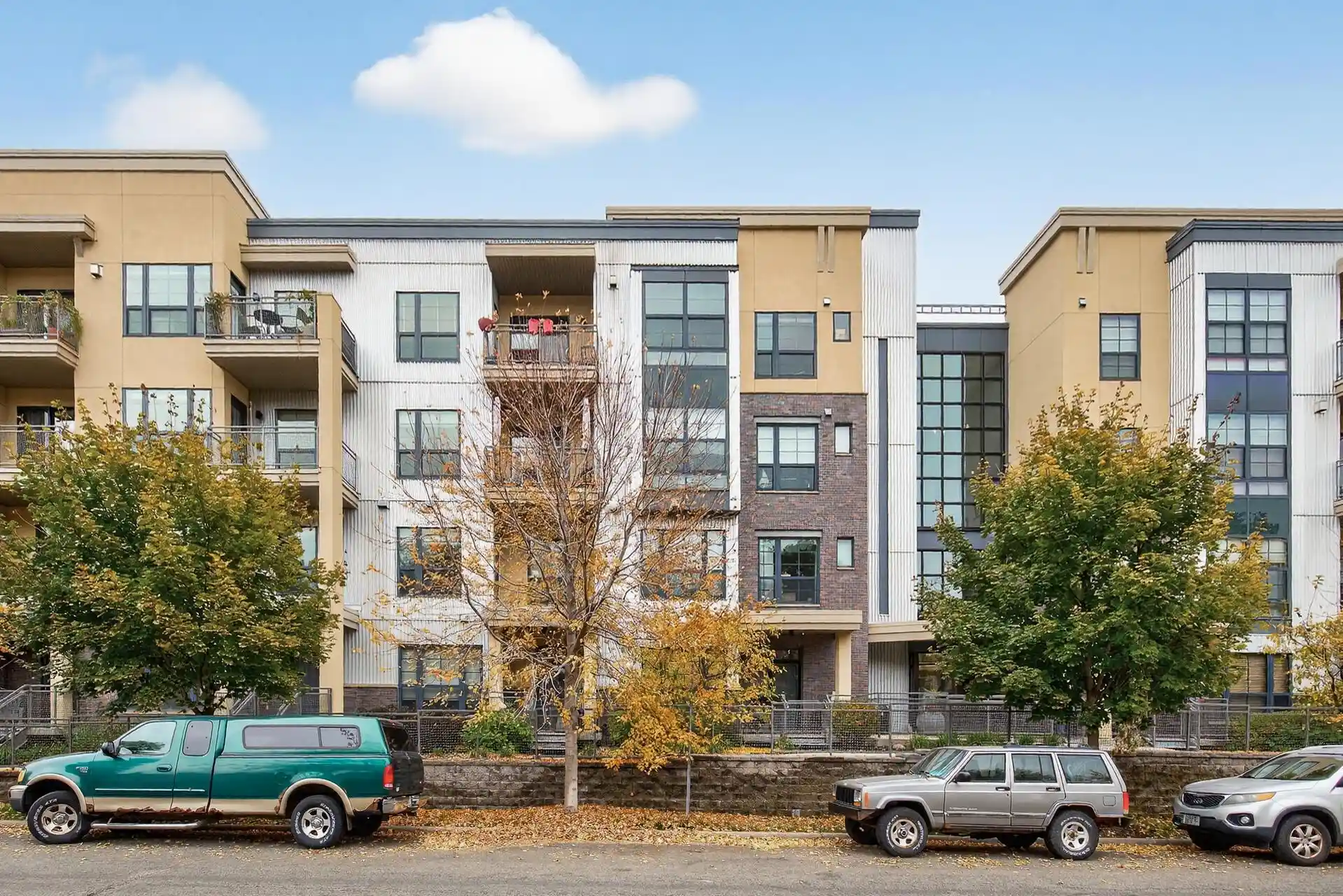 Listing Photo 1 - Condo for sale in 820 Emerald St located at 820 Emerald St, St. Paul, MN 55114 - Unit #307