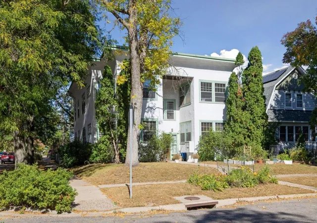 2nd image of 1665 Dayton Ave, Saint Paul, MN 55104 | MLS# 6809766