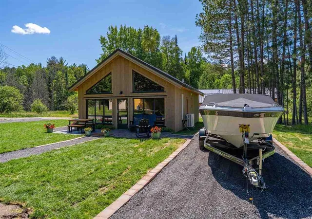 3rd image of 128 Marjo Dr, Tower, MN 55790 | MLS# 6810048