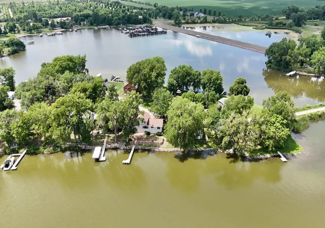 Photo 1 of Sale Pending at 6 Edgewater Rd, Slayton, MN 56172 | MLS# 6810221 | Listing updated on 2026-08-31