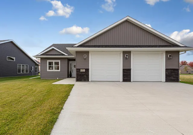 1st image of 873 Escalade Ln Se, Owatonna, MN 55060 | MLS# 6810394