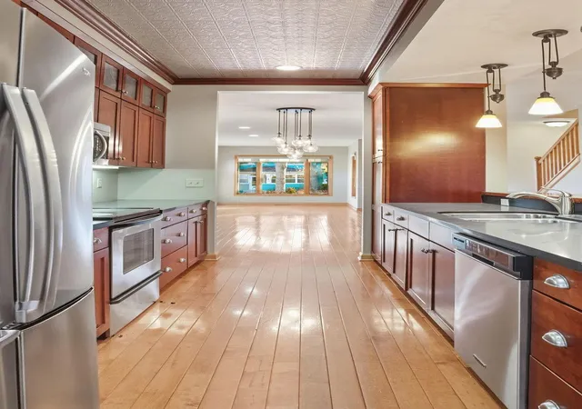 Photo 3 of Sale Pending at 3014 Emerson Ave S, Minneapolis, MN 55408 | MLS# 6810482 | Listing updated on 2026-10-07