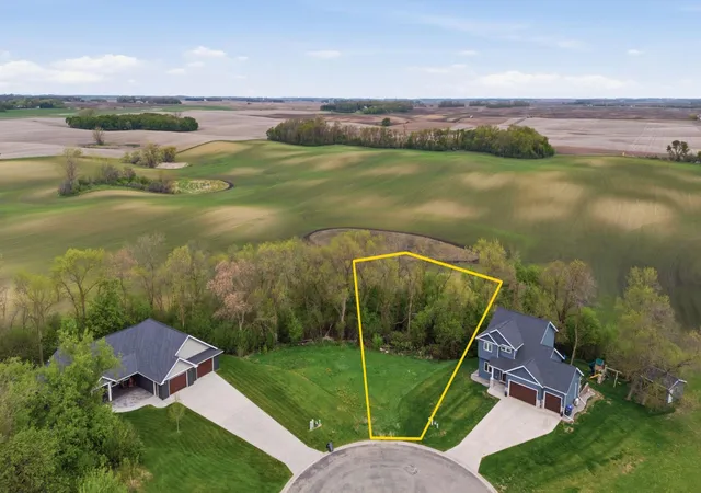 Homes for sale in Hawley, MN | 552 Leonard St, Hawley, MN 56549 | MLS# 6810878