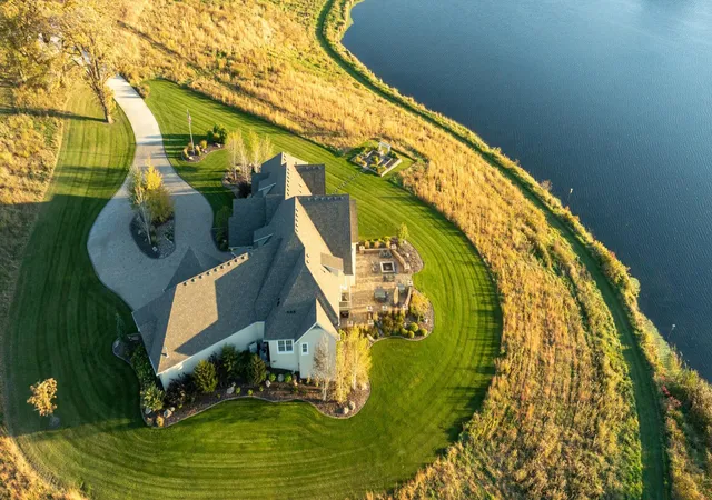 5th image of 4026 Union Lake Trl, Northfield, MN 55057 | MLS# 6811339
