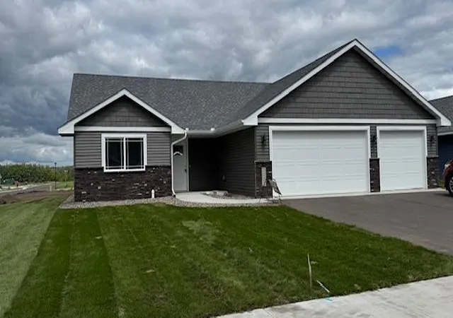 Homes for sale in North Branch, MN | 7222 Hawthorne Ct, North Branch, MN 55056 | MLS# 6811526