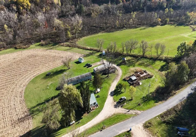 5th image of 44467 Dakota Valley Dr, Dakota, MN 55925 | MLS# 6811545